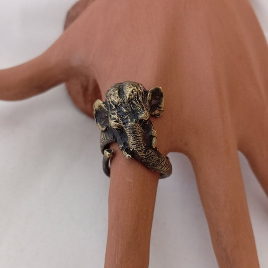 Anillo de elefante asiático en bronce