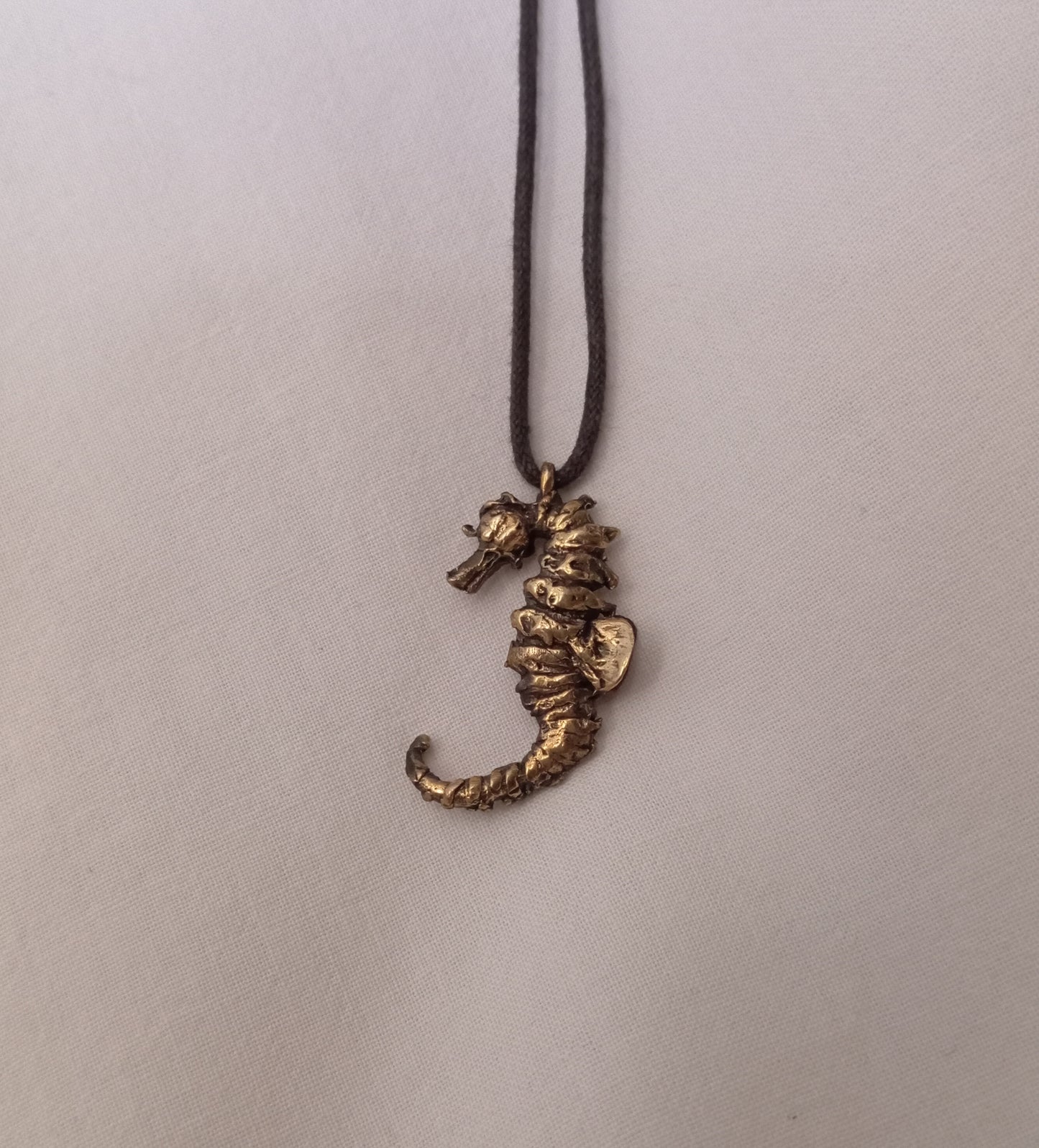 Colgante caballito de mar bronce