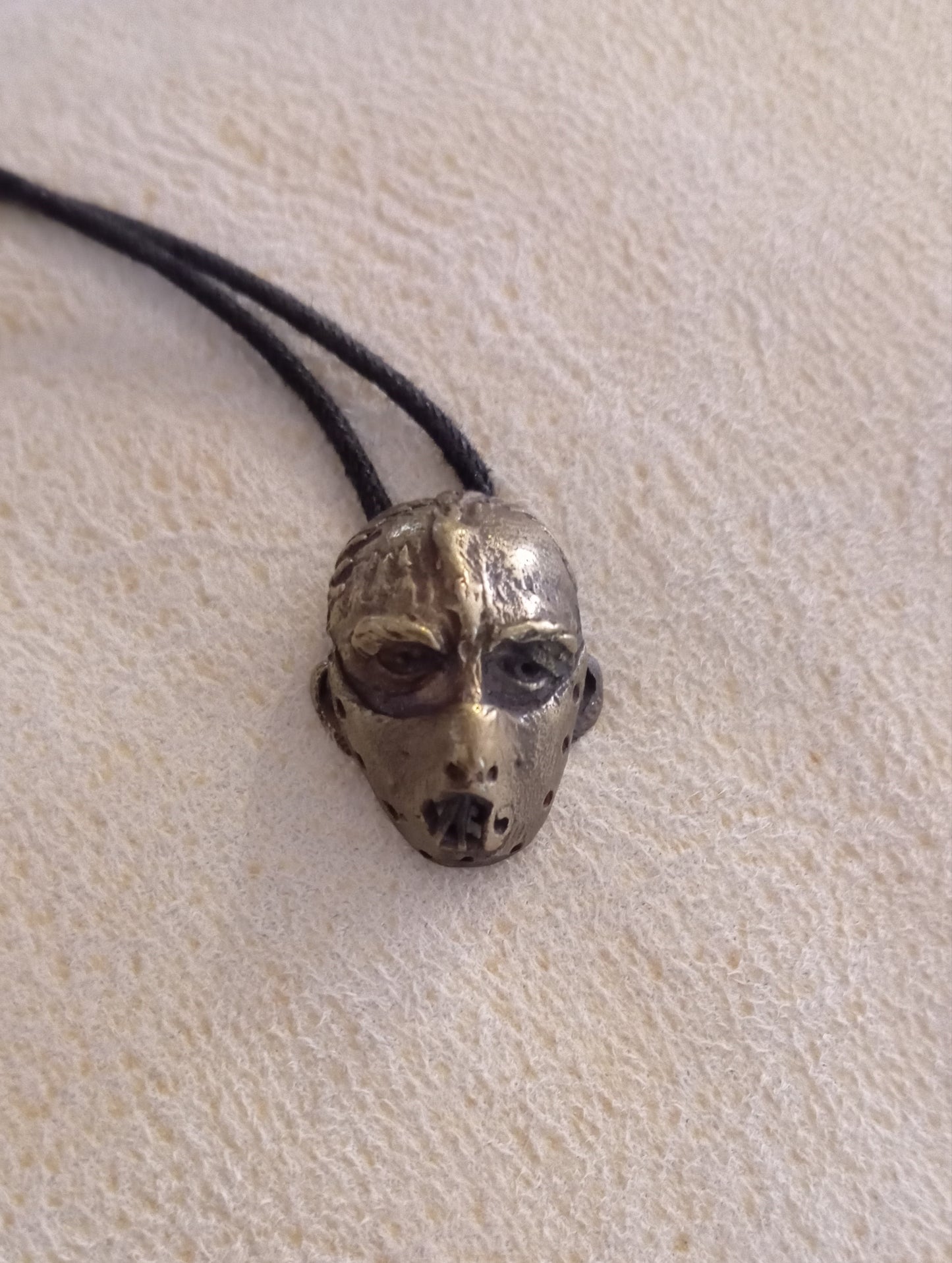 Colgante Hannibal Lecter en bronce