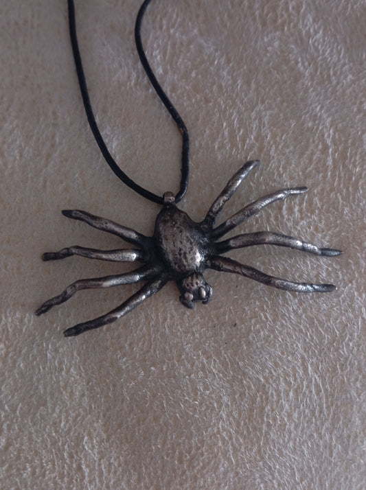 Colgante araña grande plata